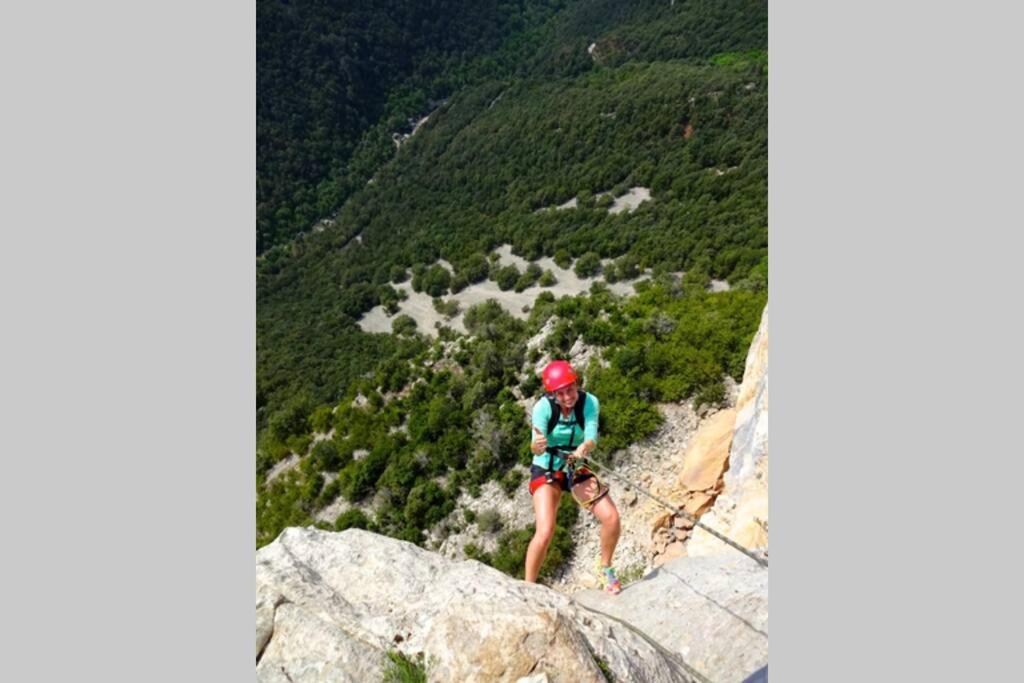 Pont De Valenti Mountain Retreat Apartman Girona Kültér fotó